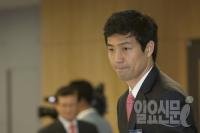'총선 불출마 번복' 문대성, 이번에는 '불법 선거운동' 의혹 받아