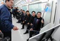 [현장스케치] 윤장현 광주시장, 대구도시철도 3호선 시승