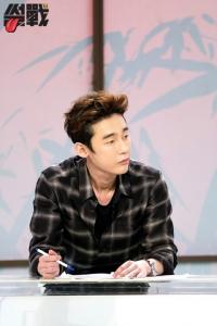 영화평론가 허지웅 '악성 루머' 퍼트린 일베 회원 벌금형