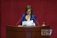 박정희 정권때 폐지된 '필리버스터' 부활에 박근혜 대통령 분노한 진짜 이유는?