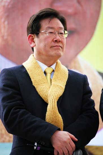 이재명 성남시장 “한일 위안부 합의는 헛소리”