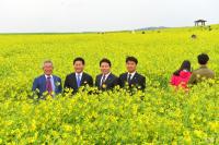 ‘보리밭 사잇길 봄 출렁인다’ 고창 청보리밭축제 개막