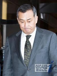 장세주 동국제강 회장, ‘횡령·원정도박 혐의’ 징역 8년 구형···추징금 5억6080만원