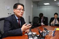 국민의당 원내 사령탑 박지원, 여야 등거리 전략 가동하나?