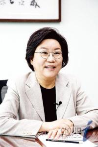 [정치평론가 전계완 직격인터뷰] 이혜훈 "당권 도전 권유 많이 받지만…"