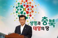 흔들리는 이시종 충북도지사, 3대 악재로 위기감 고조