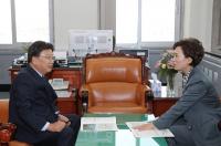 권선택 대전시장, 국회 찾아 현안사업 협조 요청