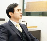 [만나봅시다] 핫이슈 커피 프랜차이즈 ‘커피홀’ 박철진 대표