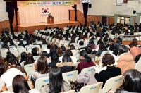 김석준 교육감, 초등 영어전담교사 워크숍 격려