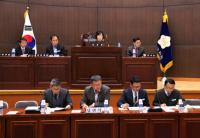 충북 보은군의회 패거리화로 성난 군민들  “의원들은 허풍쟁이다"