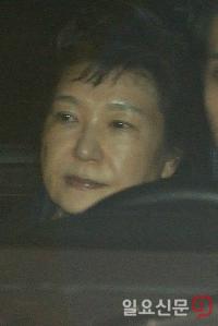 박근혜 전 대통령 구속기소···전두환 노태우 이어 헌정 사상 세번째 [종합]