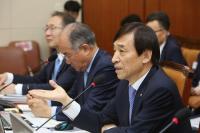 이주열 한은 총재 “새 정부 출범, 경제 본격적 성장세 되찾는 기회 될 수 있을 것”