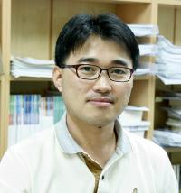 경북대 박현웅 교수팀, '초저가·고효율 광촉매' 제작 기술 개발