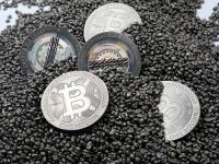 불안정성에 비트코인 폭락…사흘 만에 천 달러 떨어져