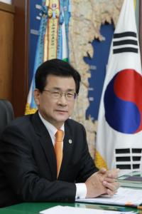 이시종 지사, “7~8월, 정부예산 확보에 올인해야”