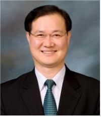 유용 서울시 의원, 청년취업자 10명 중 4명은 비정규직