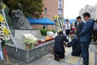 육영수 여사 서거 43주기 추모제 거행