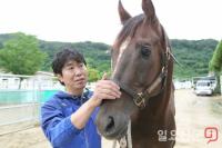 한국마사회 부산경남 안우성 조교사, 데뷔 3년 만에 100승 고지 점령 눈앞