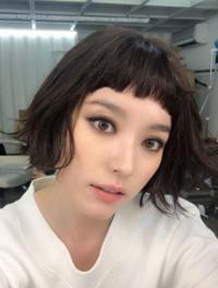 한효주 근황, 스모키 화장+단발 머리 '센언니'로 "파격 변신" 