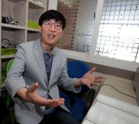 [만나봅시다] 김종백 혜화여고 교사 "잠자는 아이들 깨우는 연극수업"