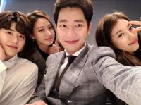 수지, 이종석-이상엽-고성희와 '당신의잠든사이에' 인증샷 "선남선녀 조합"