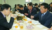 경남도, 하동 ‘왕의 녹차 참숭어’ 소비촉진 시식회 가져