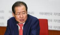  홍준표 대표  “평양올림픽 이후에 북핵제거를 추진하는지...”