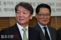 닻 올린 미래당 운명은? 코 꿰어 따라간 의원들 ‘딴 목소리’ 불보듯