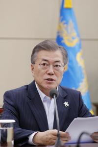 문재인 대통령 “‘미투’ 운동 무겁게 받아들인다”