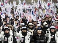 박근혜 전 대통령, 징역 30년에 벌금 1185억원 구형에 자유한국당·친박단체들 충격