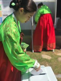 선관위 캐릭터,. 한화 야구장 시구·시타 등 투표참여 캠페인