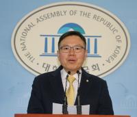 자유한국당 “2차 남북정상회담, 충동적이고 졸속으로 이뤄져” 비판