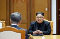 ‘판문점선언 대대적 선전’ 북한 작가들 찬양시 입수공개