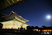 야간개장 궁궐  외국인 선호도 1위는 ‘창덕궁’