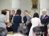 퇴임하는 고영한·김창석·김신 대법관