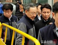 황창규 KT회장, ‘통신구 화재’ 아현지사 깜짝 방문
