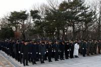 주낙영 시장, 신년 충혼탑 참배···새해 첫 일과 시작
