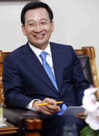 김상열 호반건설 회장, '꼼수 경영승계’ 구설 나도는 내막... 잦은 사명 변경으로 ‘물타기’ 의혹 증폭