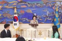 문재인정부 각별한 미술사랑 불구 청와대 미술품 관리는 '깜깜이'