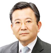  대검 '성접대 의혹' 김학의 내일 소환…출석은 미지수