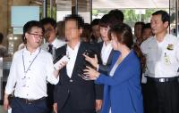 ‘윤중천 게이트’ 포문 연 동영상, 그 많은 원본은 어디 있나