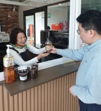 [경산시정] 노인일자리사업 '다시 봄' 실버카페 열어 外