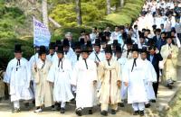 경북도, '퇴계선생 귀향길 450주년 걷기재현' 행사… 도산서원에서 막내려