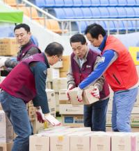  [포토] 강원산불 이재민에게 구호물품 기부하고 자원봉사 나선 SR노사
