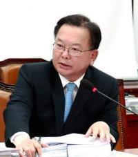 김부겸 "黃 대표 TK홀대 발언, 지역주의 망령 또 깨우는 것" 