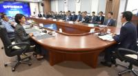 문성혁 해수부장관, 한국해양교통안전공단 방문...여객선 안전운항관리 현황 점검