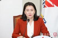 ‘신보라 대학 후배’ 자유한국당의 백경훈 영입 논란 앞과 뒤