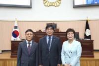 구리시의회, 제8대 후반기 의장단 선출... 의장 김형수, 부의장 임연옥, 운영위원장 박석윤 
