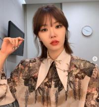 김새롬, 이혼 딛고 더 예뻐진 미모+브라운 헤어 변신 인증샷 ‘여신美’  