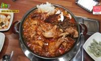 ‘2TV저녁 생생정보’ 김포 시래기닭매운탕, 직접 닭 손질해 버섯 7가지 넣고 끓여